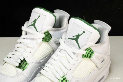 Metallic Retro Jordan 4 CT8527-113 Green 1103